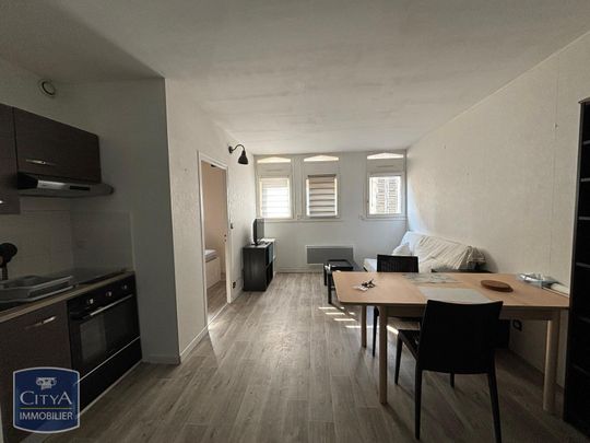 Location Appartement 2 pièces 37m² NIORT 79000 - Photo 1