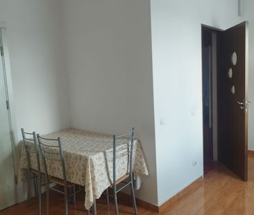 Apartament,în zona centrală,bloc nou,str Traian - Photo 5