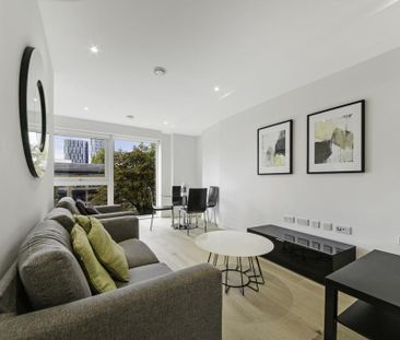 Studio to rent - Photo 3