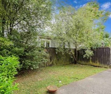 FOR RENT AVONDALE 4 BEDROOMS - Photo 2