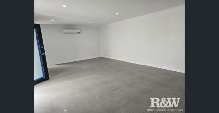 Fully renovated 5 Bedroom home - Photo 2