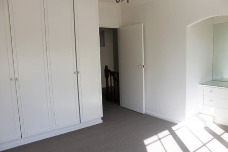 Ideally Located Two Storey Townhouse - Photo 3