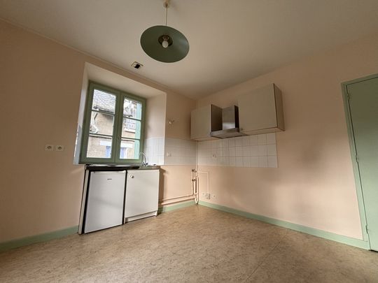Location Appartement 3 pièces 40m² ARGENTAT 19400 - Photo 1