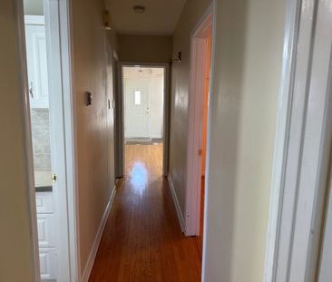 For Lease - 18 Harper Road Unit# (Upper), Brampton, Ontario - Photo 4