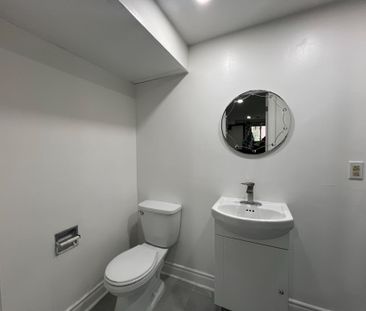For Lease - 46 Knockbolt Crescent, Toronto, Ontario - Photo 3