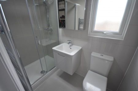 1 bedroom flat to rent - Photo 5