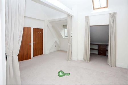 4 bedroom flat to rent - Photo 5