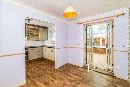 Longbeach Drive, Carlton Colville, Lowestoft, Suffolk, NR33 - Photo 5