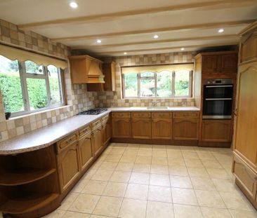 3 bedroom detached house to rent - Photo 2