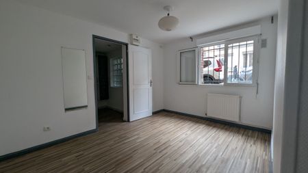 Location Appartement 4 pièces 87m² - Photo 2