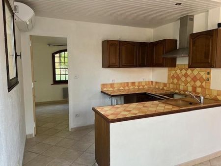 Location Appartement 2 pièces 33m² STE ANASTASIE SUR ISSOLE 83136 - Photo 4