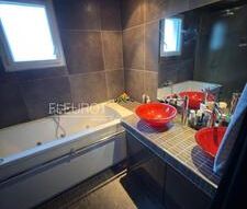 Location Appartement 4 pièces 105m² LA CIOTAT 13600 - Photo 5