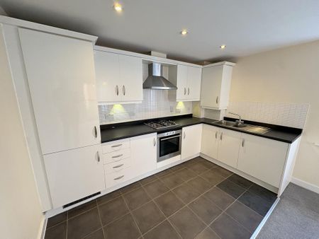 2 bedroom flat to rent - Photo 4