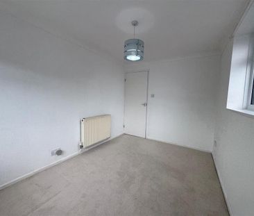 2 bedroom bungalow to rent - Photo 4