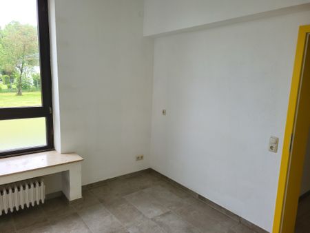 Helle 2 Zimmer Wohnung (Hochpaterre) zur Miete mit Balkon in ruhiger Wohngegend! - Foto 4