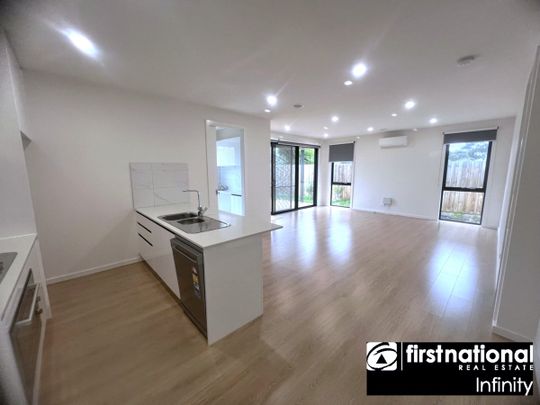 Perfect Convergence of Style & Space - Photo 1