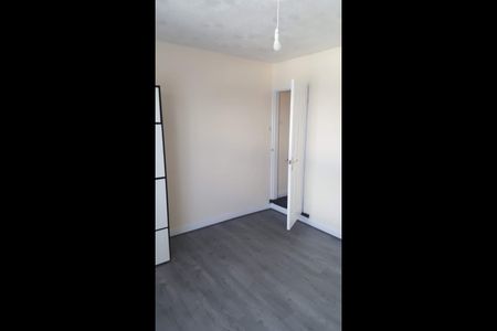 2 Bed Terraced House, Westbury Road, B17 - Photo 5