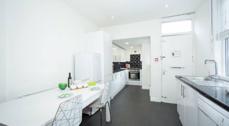 183 Cardigan Road, Hyde Park, Leeds, LS6 1QL - Photo 5