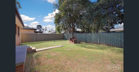 Charming 3-Bedroom Home - Photo 2