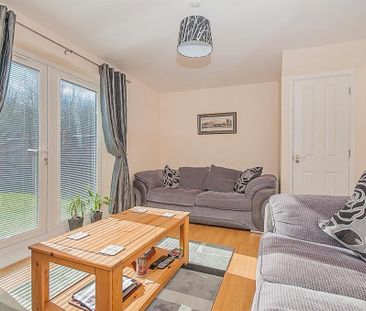 Ivywood Close - Photo 1