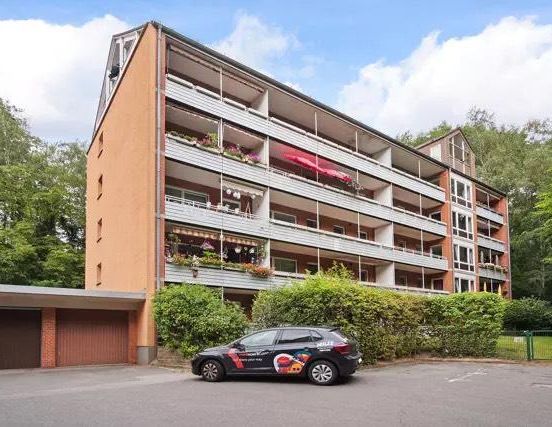 sanierte 3-Zi-Wohnung mit Tiefgarage in Geesthacht zu vermieten! - Foto 1