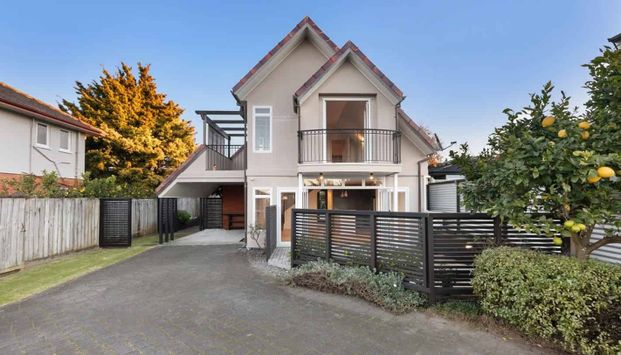 Leave the car at home - Photo 1