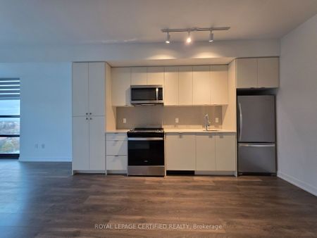 For Lease - 1606 Charles Street Unit# 1103, Whitby, Ontario - Photo 4