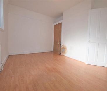3 Bedroom Terraced Available Arranging tenancy - Photo 3