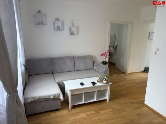 Ruhige Wohnidylle mit herrlichem Grünblick – lichtdurchflutete 3-Zimmer-Wohnung mit kleinem französischen Balkon und idealer Lage im Herzen von Münichholz! - Photo 1