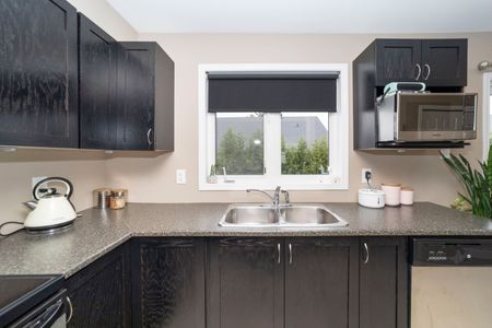 For Lease - 309 Galston Private Unit# 12, Orleans - Convent Glen and Area, Ontario - Photo 5