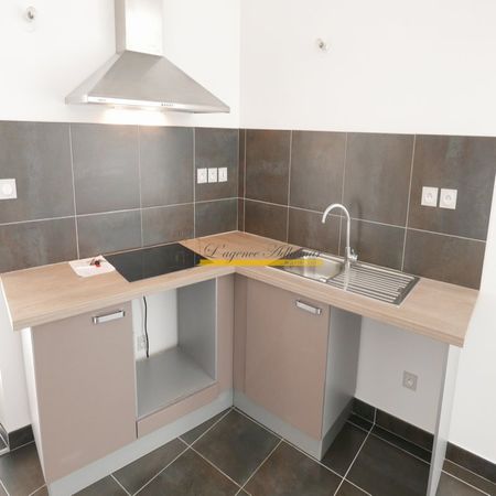 A louer, Montélimar, faubourg saint-James Appartement avec terrasse et parking - Photo 5