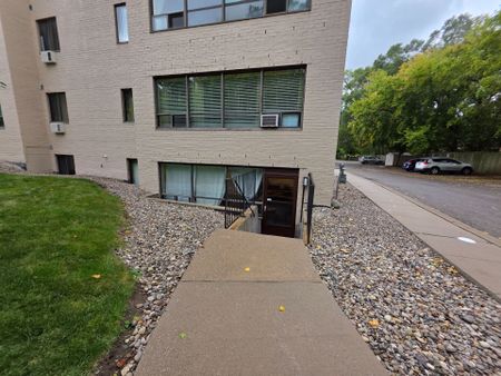 For Lease - 650 Cheapside Street Unit# B1, London East, Ontario - Photo 3