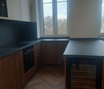 Czteropokojowe w kamienicy z tarasem i balkonami. - Zdjęcie 6