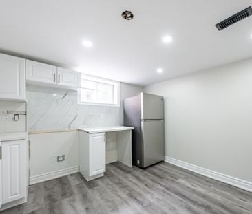 For Lease - 313 Ashbury Road Unit# Lower, Oakville, Ontario - Photo 2