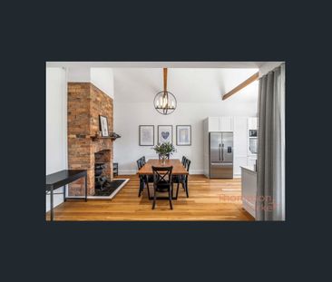 Stunning Three Bedroom Home - Photo 6