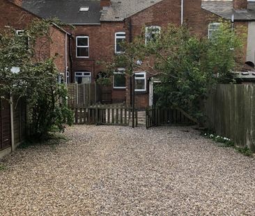 Room in a Shared House, Slade Road, B23 - Photo 1