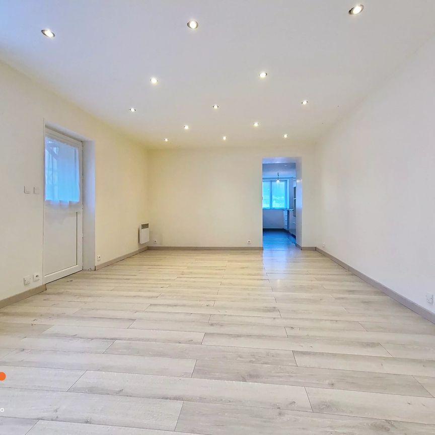 Maison pleine de charme à louer - La Bouille - Photo 1