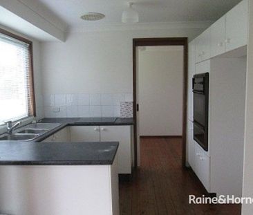 Charming 3-bedroom family home - Photo 1
