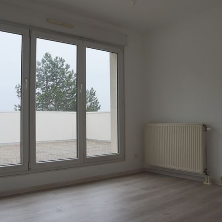 Location Appartement 3 pièces 63m² LUTTERBACH 68460 - Photo 4
