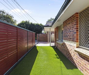 Low-Maintenance Living Meets Lifestyle Convenience - Photo 4