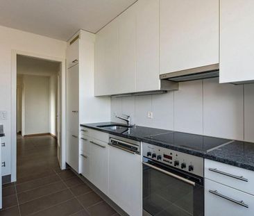 Looking for a home with a view in Birsfelden? - Photo 1