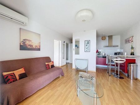 Location Appartement 2 pièces Meublé 30m² AJACCIO 20000 - Photo 2