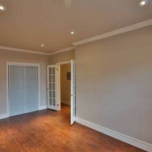 Queen West Large 2BR with Balcony, Utilities All Included! - Photo 2