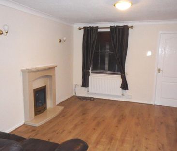 3 bedroom semi-detached house to rent - Photo 5
