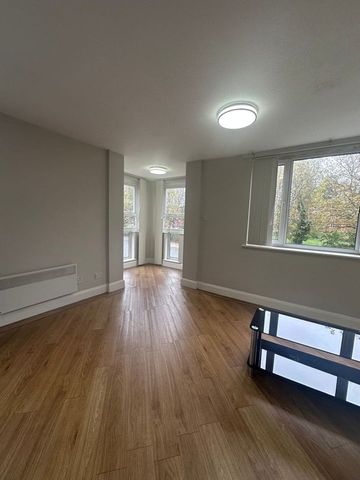 2 Bed Flat, Gladstone Court, L8 - Photo 2