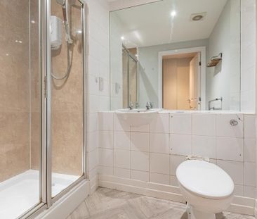 2 bedroom flat to rent - Photo 5