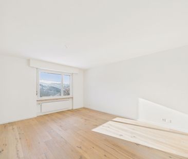 Modern living gem in Eggersriet, canton SG – freshly renovated - Photo 4