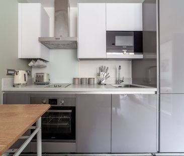 Studio Flat, Discovery House, SW18 - Photo 5