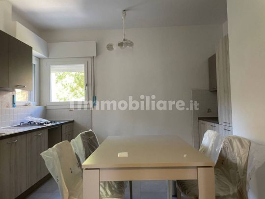 Appartamento viale Giacomo Leopardi, Centro, Camerino - Foto 1