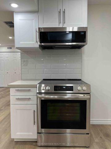 For Lease - 136 Pinnacle Trail Unit# Lower, Aurora, Ontario - Photo 5